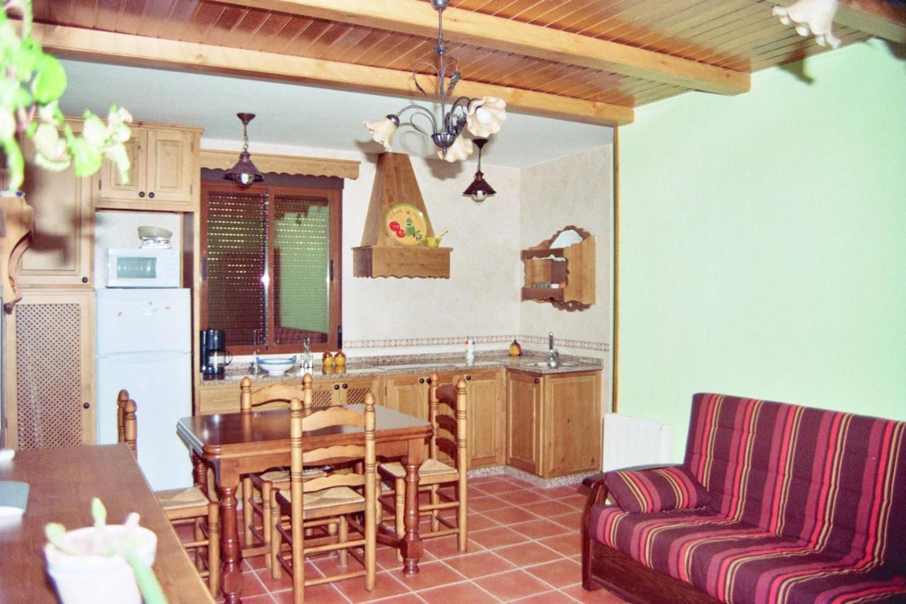 APARTAMENTOS Y HABITACIONES RURALES El Corral Canizares Exterior foto